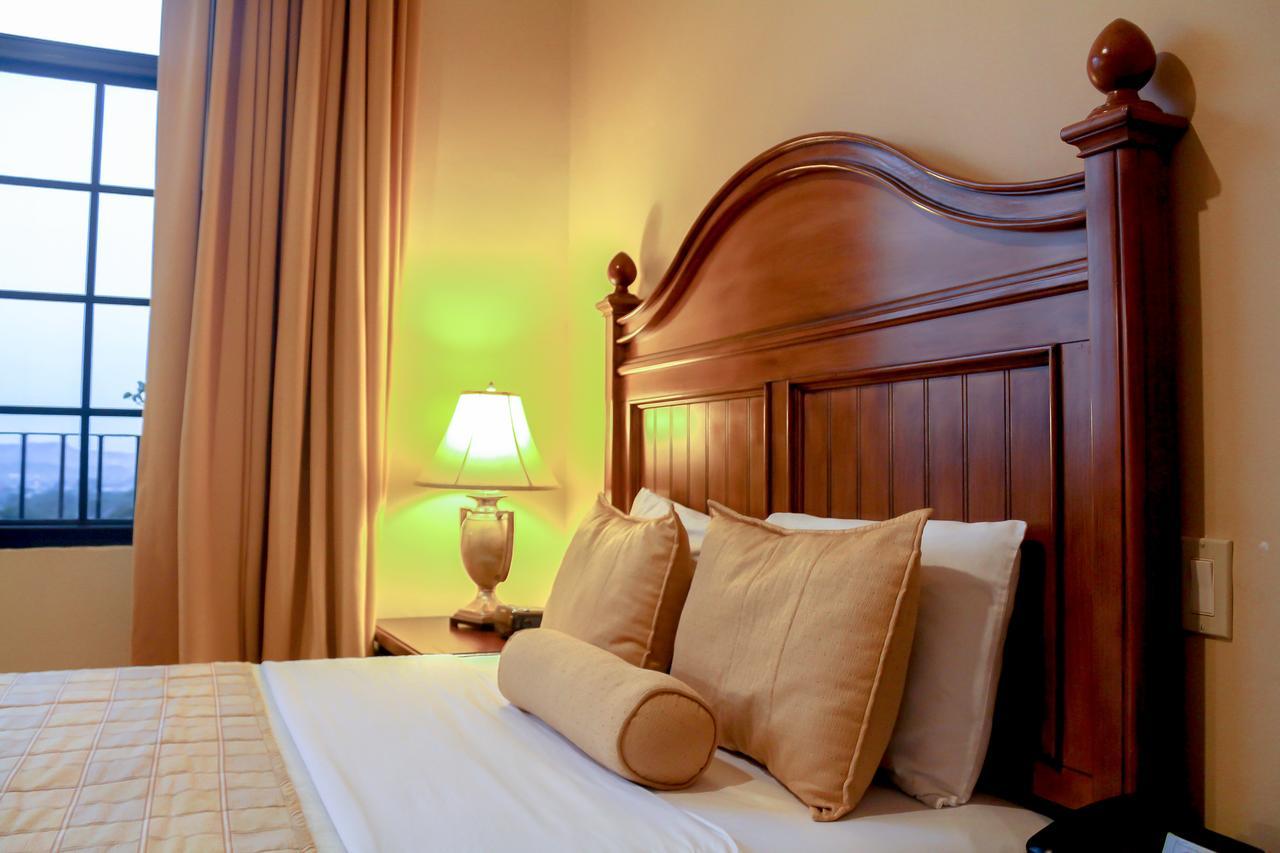 Hotel Monteolivos San Pedro Sula Buitenkant foto